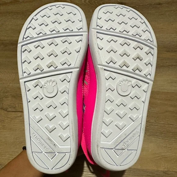 Like New XERO Prio Shoes in Little Kids US Size 13 - Picture 2 of 3